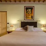 فندق مبيت وإفطار Chez Nous -