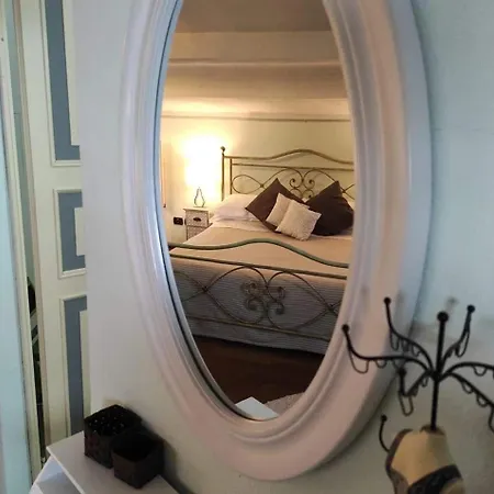 Chez Nous -