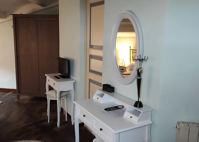 فندق مبيت وإفطار Chez Nous -