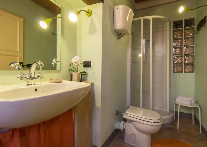 Chez Nous - فندق مبيت وإفطار 3*